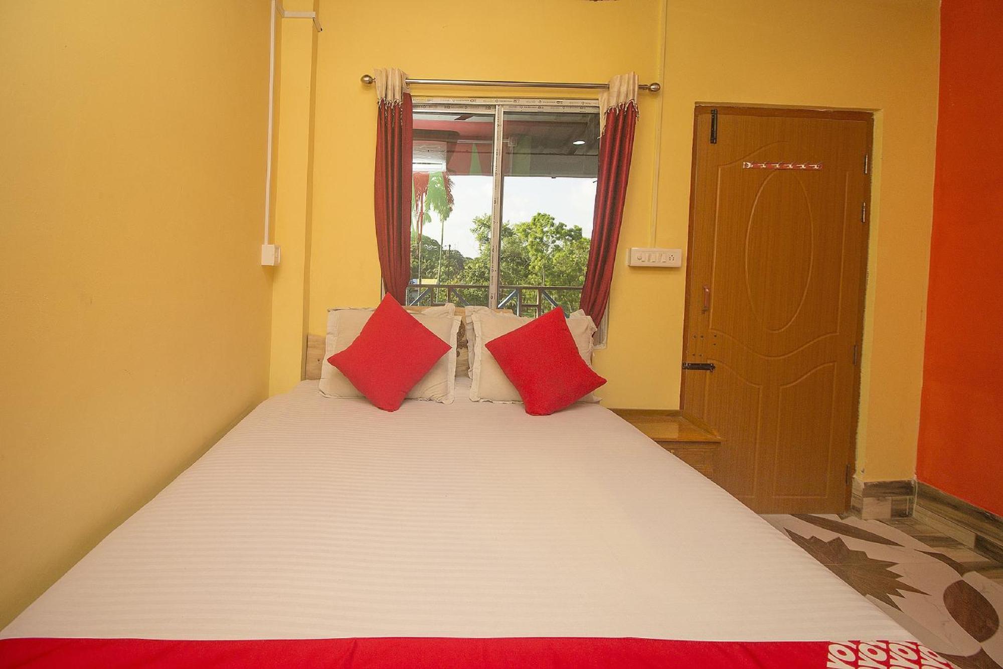 Hotel O Sandhana Homestay Rajabhat Khawa Ngoại thất bức ảnh