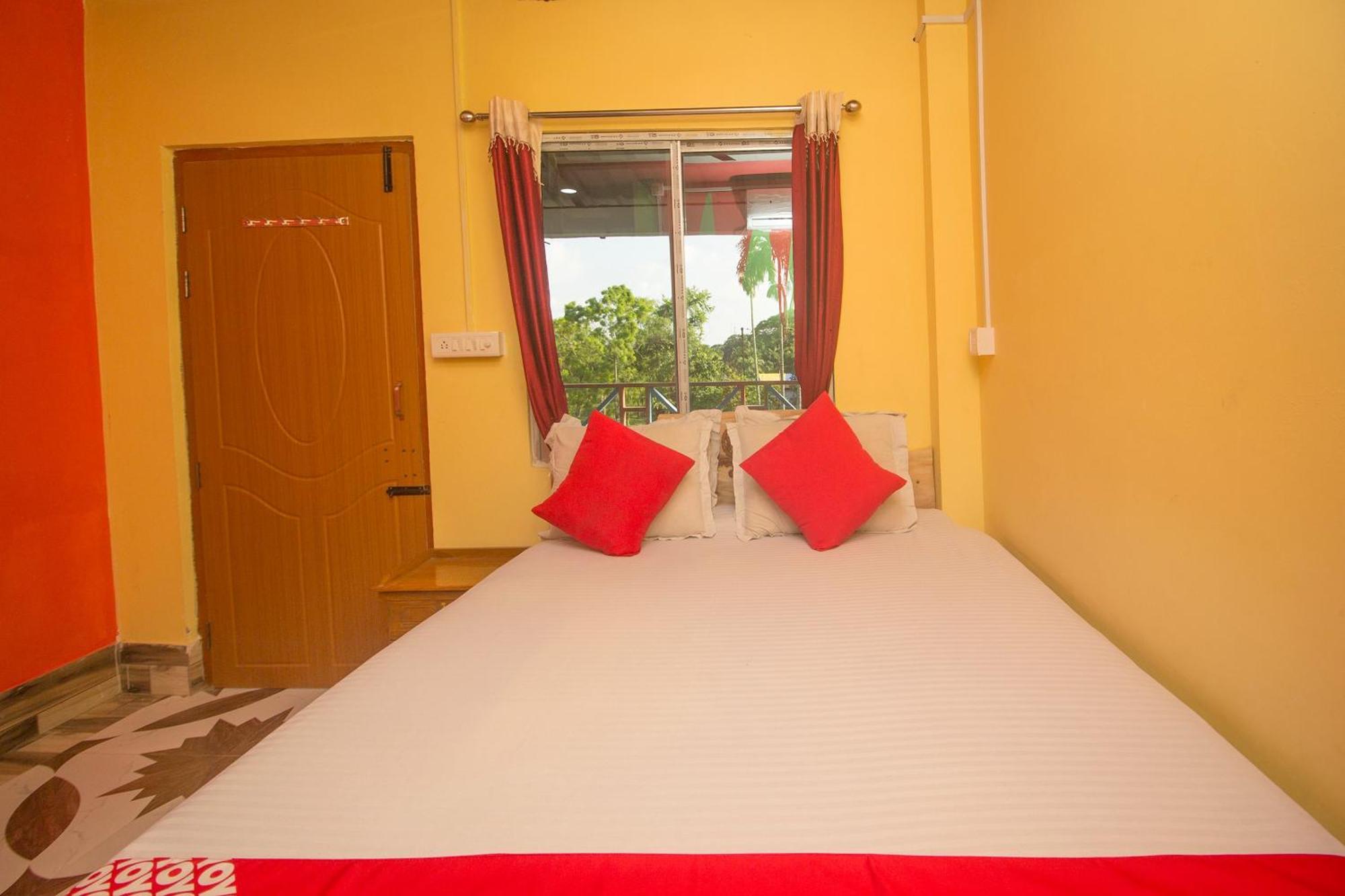 Hotel O Sandhana Homestay Rajabhat Khawa Ngoại thất bức ảnh